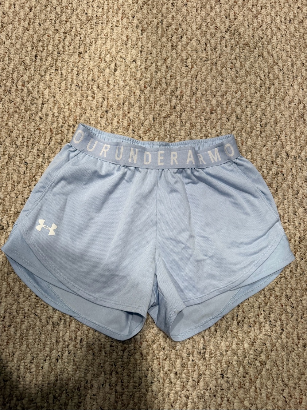 Under Armour Women’s Tech Play Up 3” Shorts blue